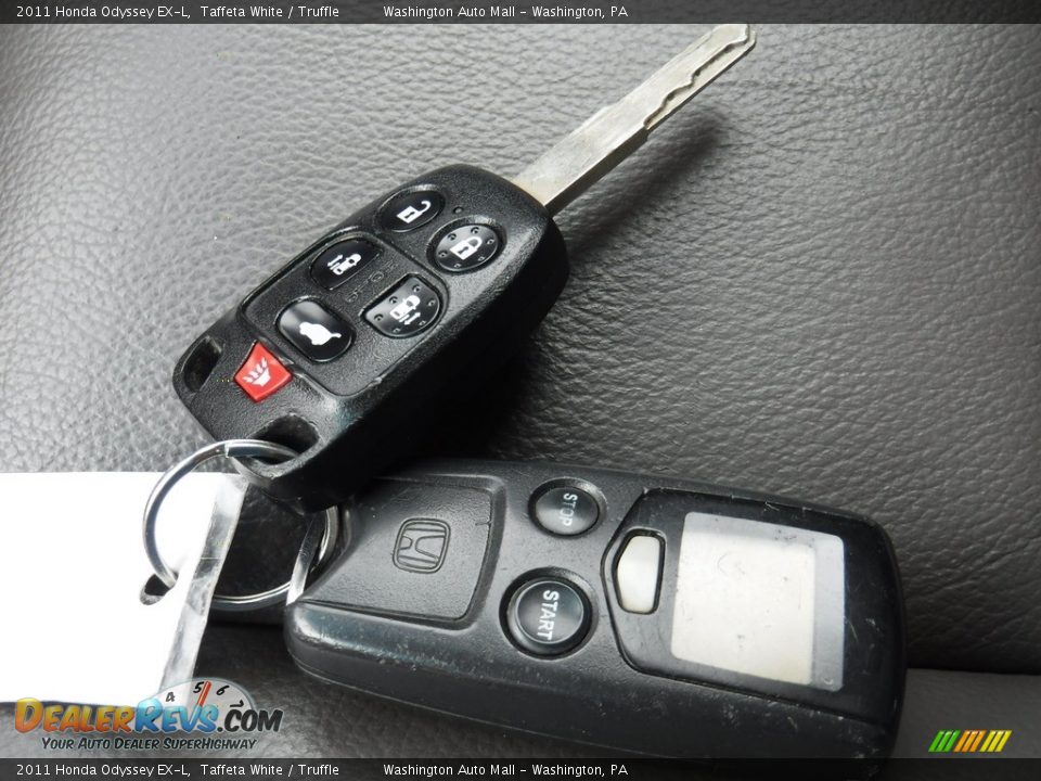 2011 Honda Odyssey EX-L Taffeta White / Truffle Photo #25