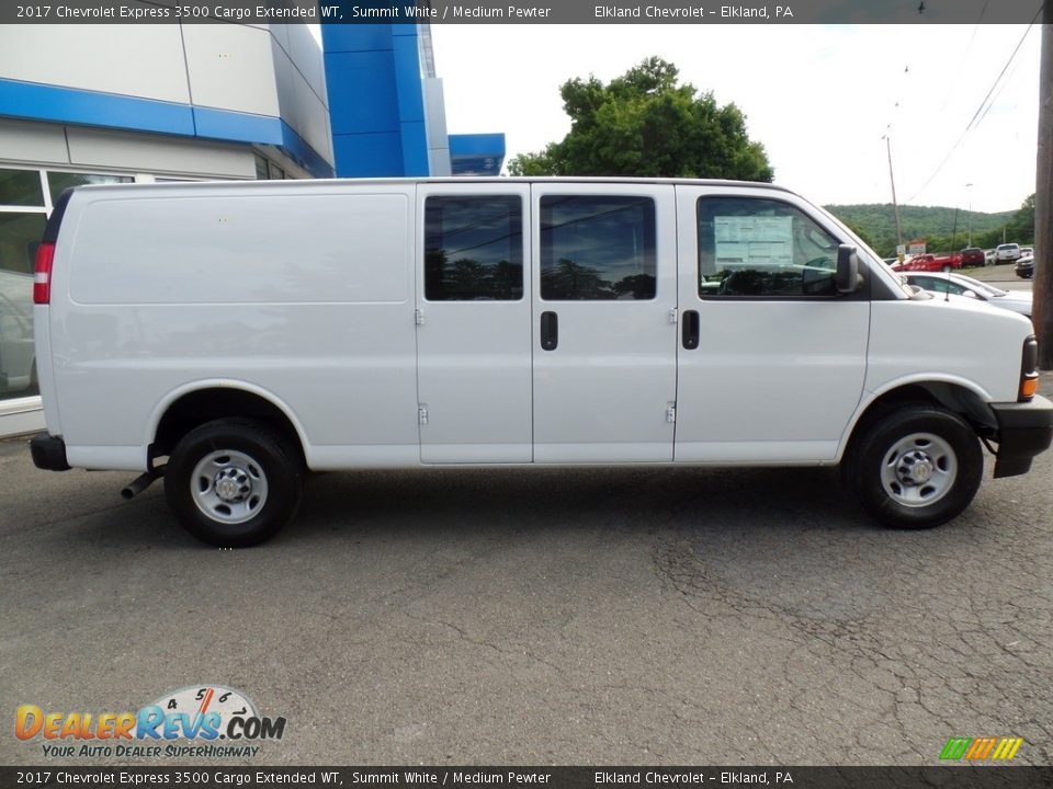 Summit White 2017 Chevrolet Express 3500 Cargo Extended WT Photo #4