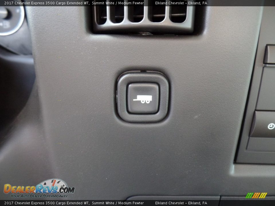2017 Chevrolet Express 3500 Cargo Extended WT Summit White / Medium Pewter Photo #24