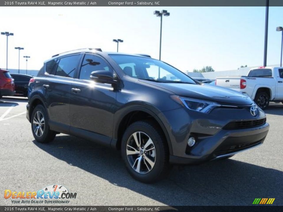 2016 Toyota RAV4 XLE Magnetic Gray Metallic / Ash Photo #1
