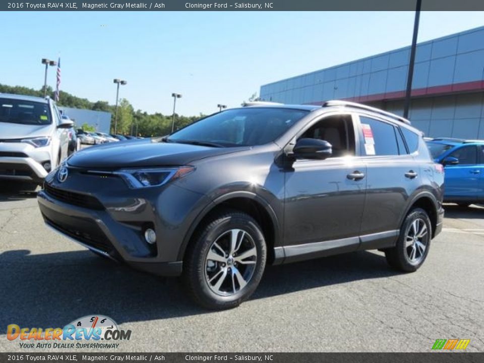 2016 Toyota RAV4 XLE Magnetic Gray Metallic / Ash Photo #3
