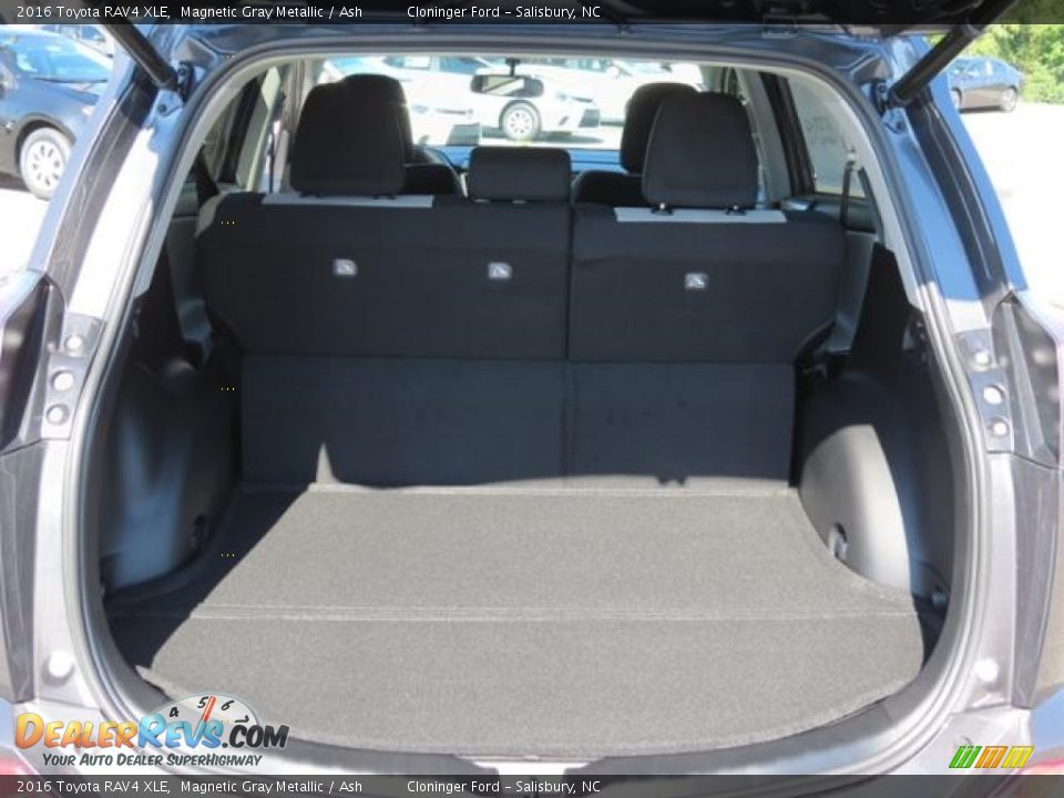 2016 Toyota RAV4 XLE Magnetic Gray Metallic / Ash Photo #23