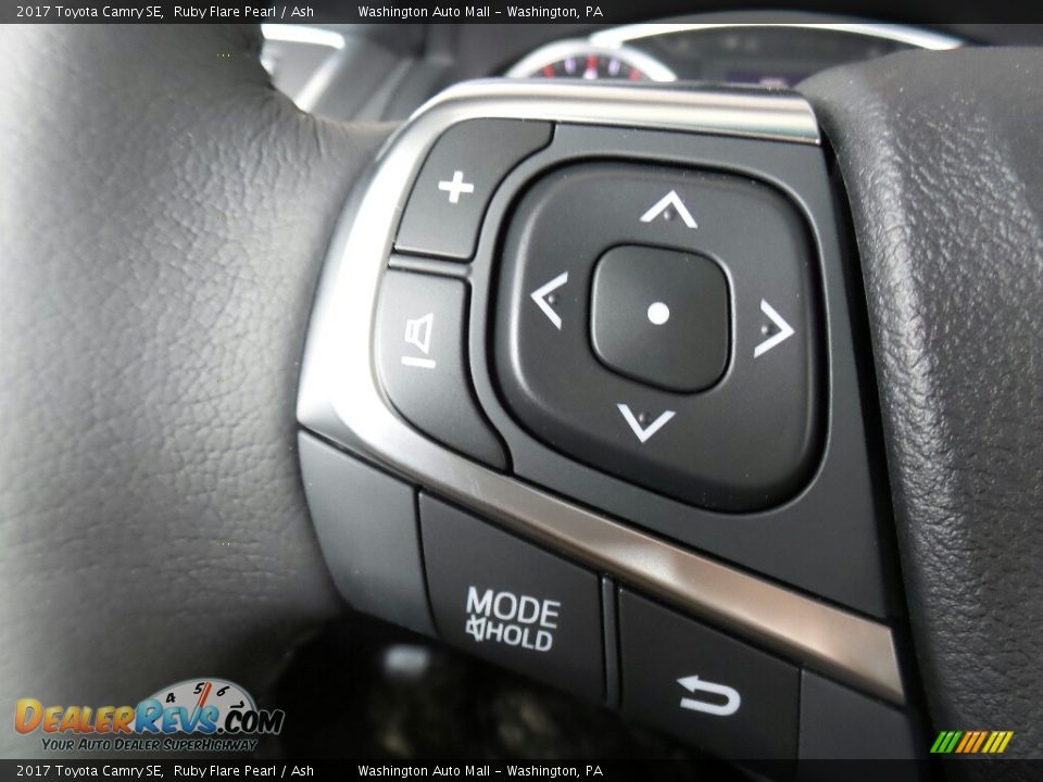 Controls of 2017 Toyota Camry SE Photo #19
