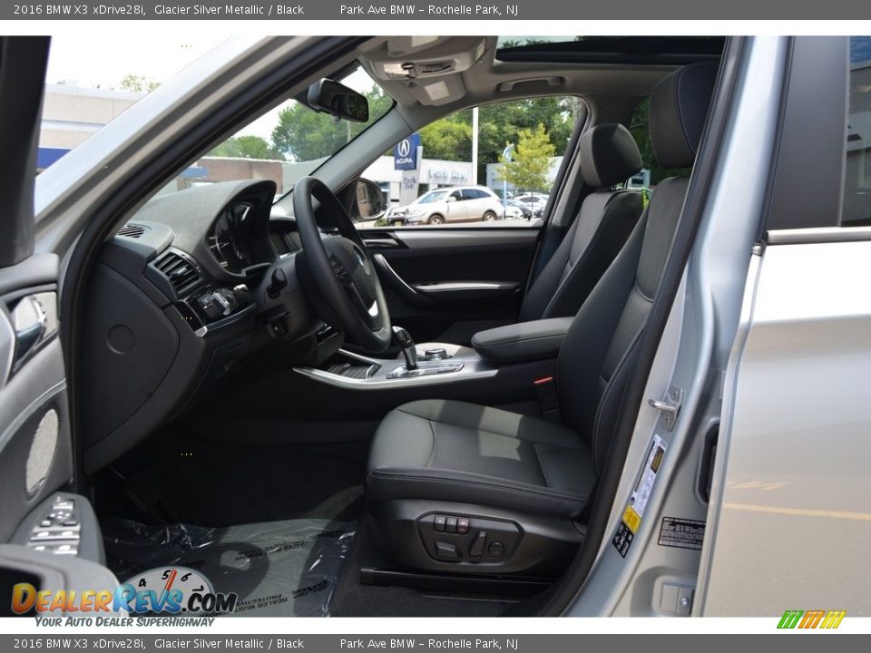 2016 BMW X3 xDrive28i Glacier Silver Metallic / Black Photo #11