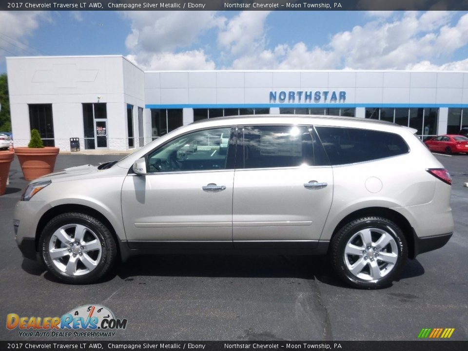 2017 Chevrolet Traverse LT AWD Champagne Silver Metallic / Ebony Photo #8