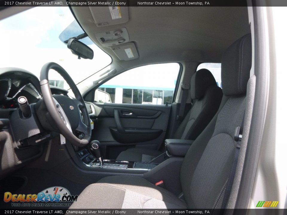 2017 Chevrolet Traverse LT AWD Champagne Silver Metallic / Ebony Photo #10