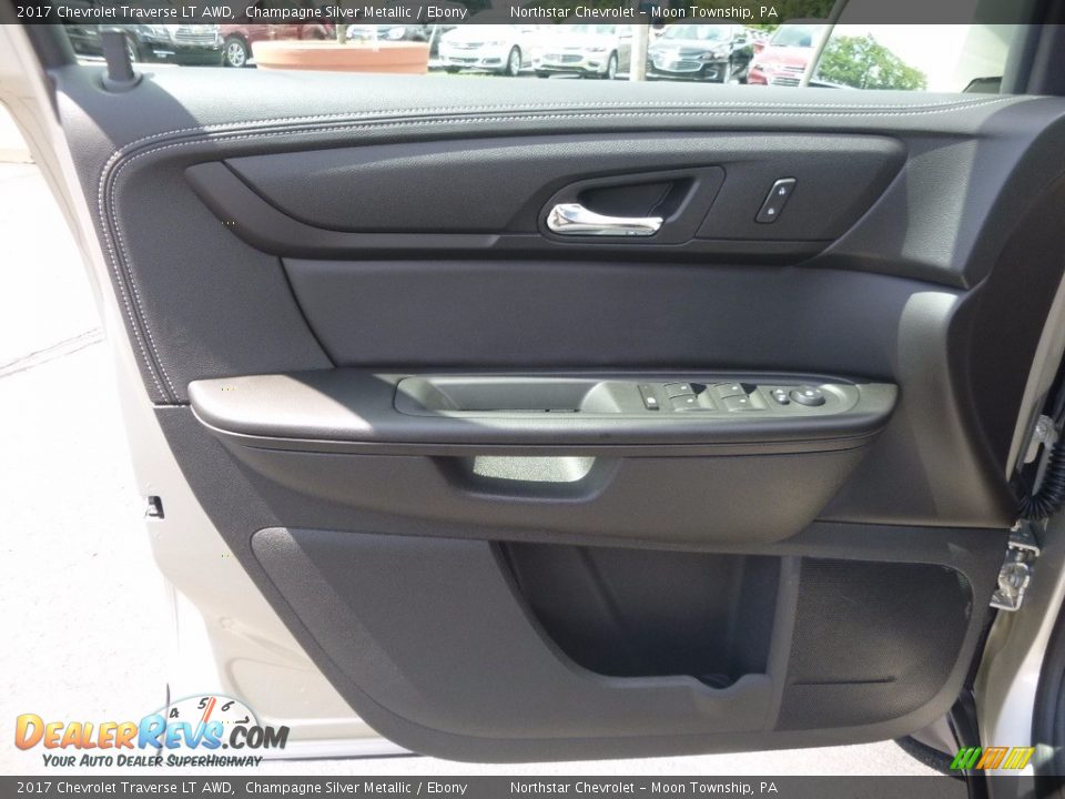 2017 Chevrolet Traverse LT AWD Champagne Silver Metallic / Ebony Photo #14