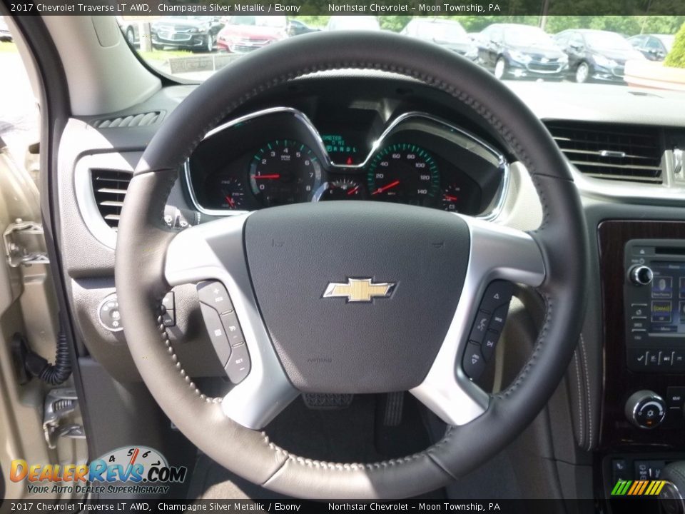 2017 Chevrolet Traverse LT AWD Champagne Silver Metallic / Ebony Photo #17