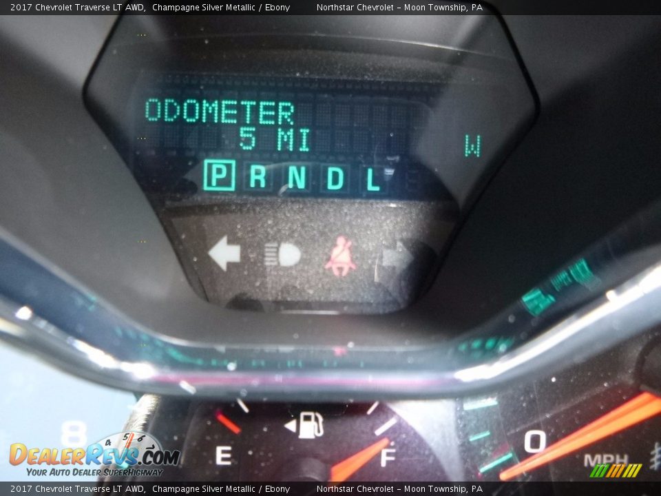 2017 Chevrolet Traverse LT AWD Champagne Silver Metallic / Ebony Photo #20