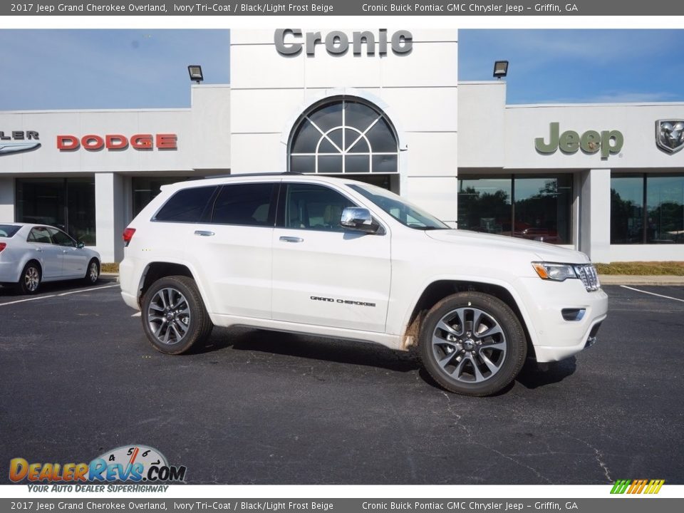 2017 Jeep Grand Cherokee Overland Ivory Tri-Coat / Black/Light Frost Beige Photo #1