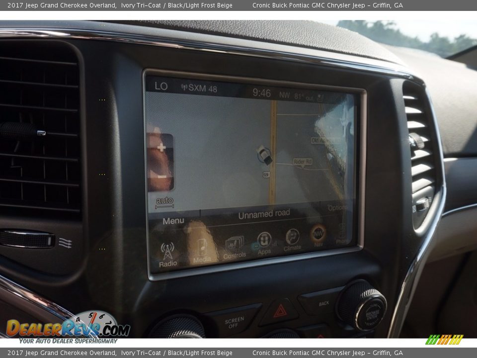 2017 Jeep Grand Cherokee Overland Ivory Tri-Coat / Black/Light Frost Beige Photo #15