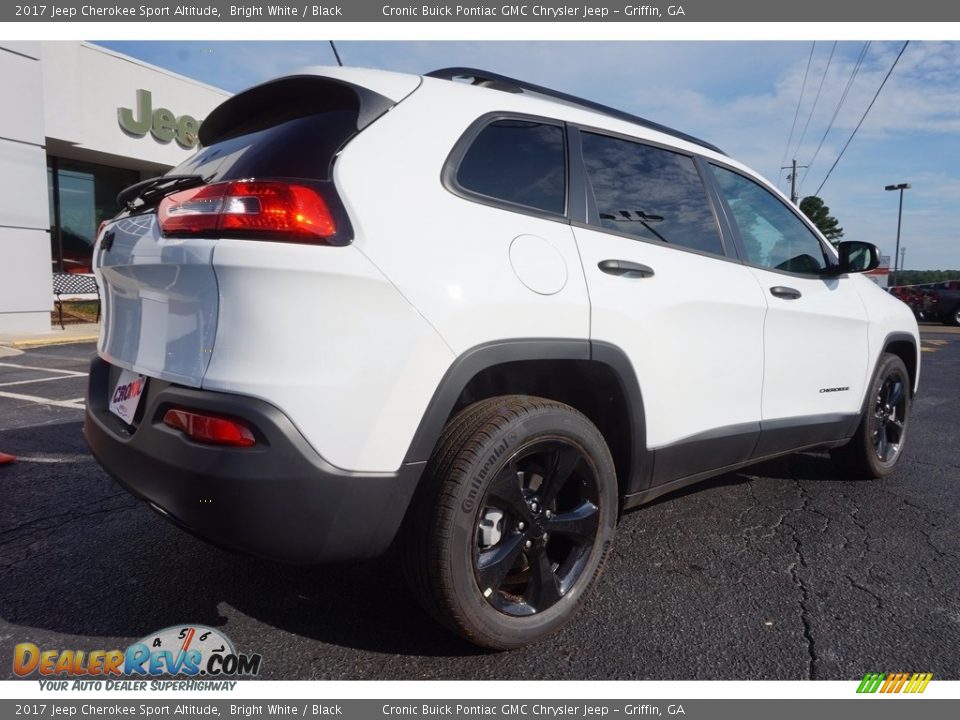 2017 Jeep Cherokee Sport Altitude Bright White / Black Photo #7