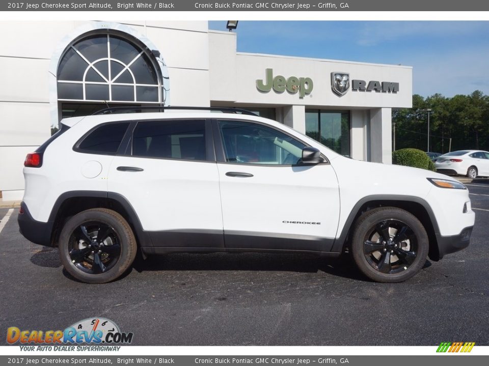 2017 Jeep Cherokee Sport Altitude Bright White / Black Photo #8