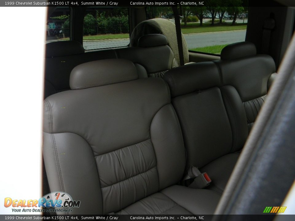 1999 Chevrolet Suburban K1500 LT 4x4 Summit White / Gray Photo #23