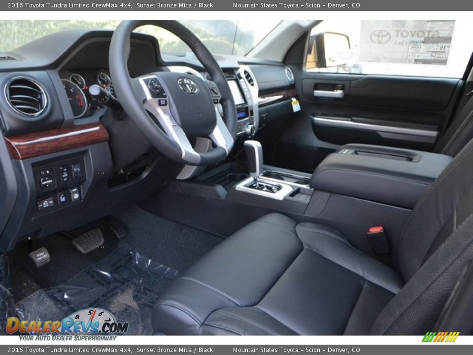 2016 Toyota Tundra Limited CrewMax 4x4 Sunset Bronze Mica / Black Photo #5