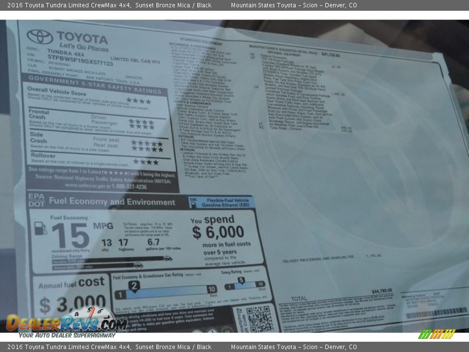 2016 Toyota Tundra Limited CrewMax 4x4 Sunset Bronze Mica / Black Photo #10