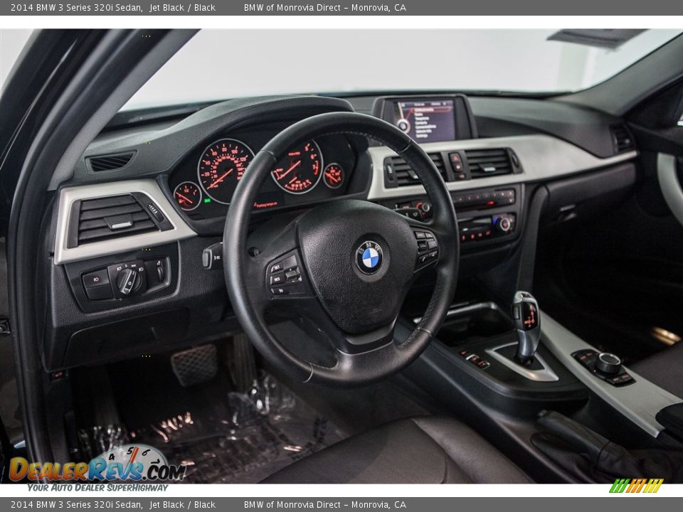 2014 BMW 3 Series 320i Sedan Jet Black / Black Photo #19