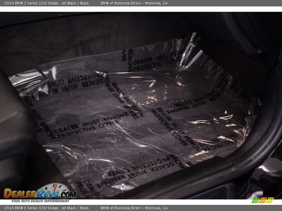 2014 BMW 3 Series 320i Sedan Jet Black / Black Photo #24