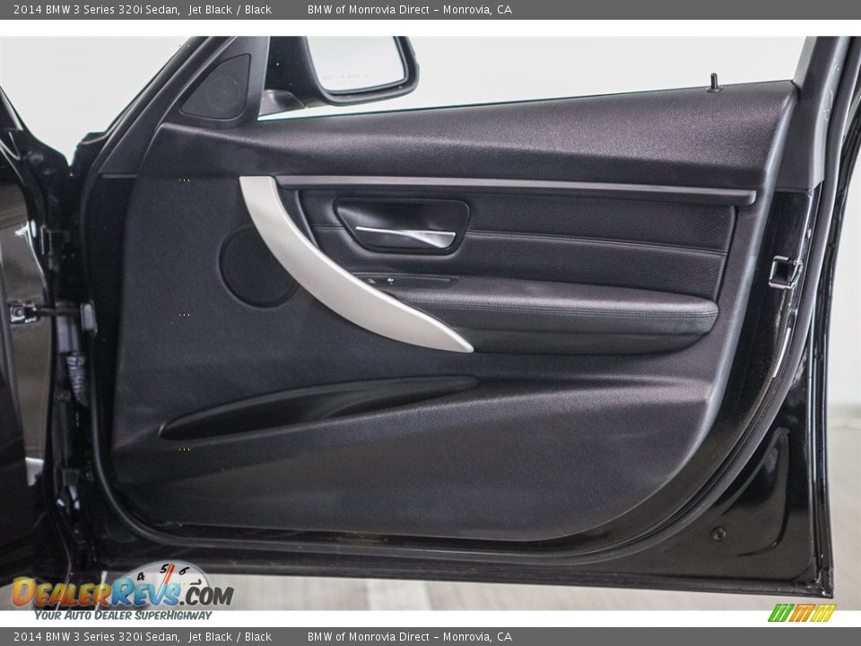 2014 BMW 3 Series 320i Sedan Jet Black / Black Photo #25