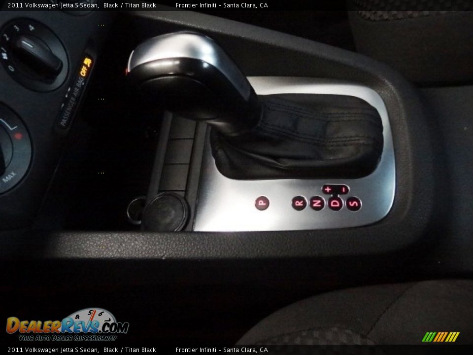 2011 Volkswagen Jetta S Sedan Black / Titan Black Photo #20