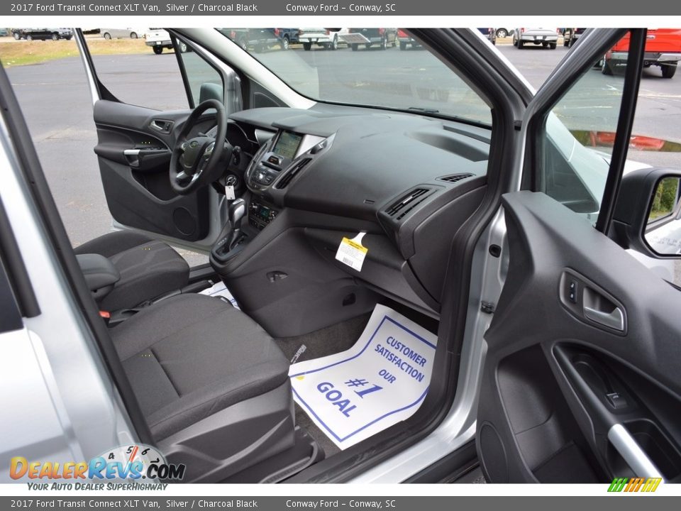 Dashboard of 2017 Ford Transit Connect XLT Van Photo #33