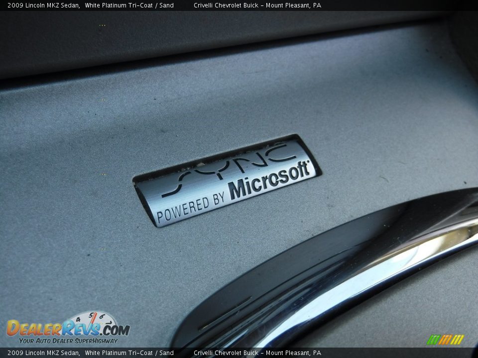 2009 Lincoln MKZ Sedan White Platinum Tri-Coat / Sand Photo #21
