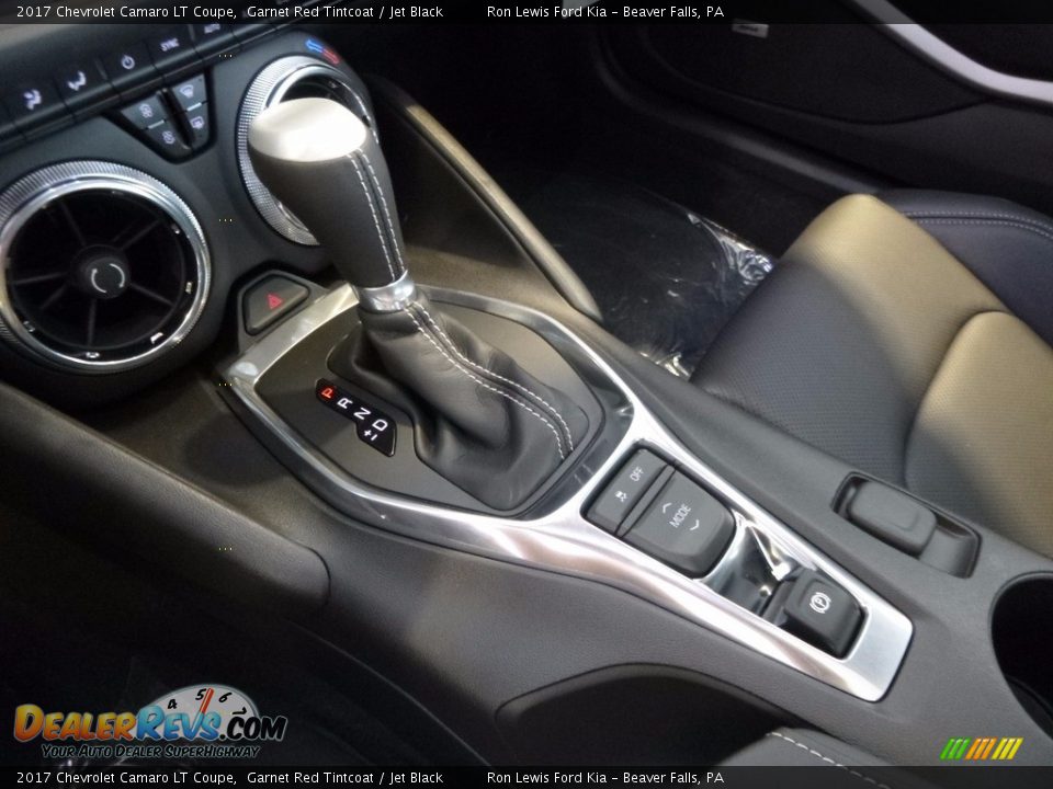 2017 Chevrolet Camaro LT Coupe Shifter Photo #19