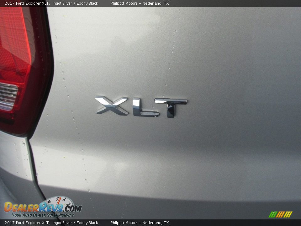 2017 Ford Explorer XLT Ingot Silver / Ebony Black Photo #13