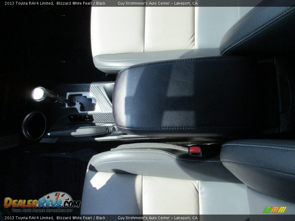 2013 Toyota RAV4 Limited Blizzard White Pearl / Black Photo #18