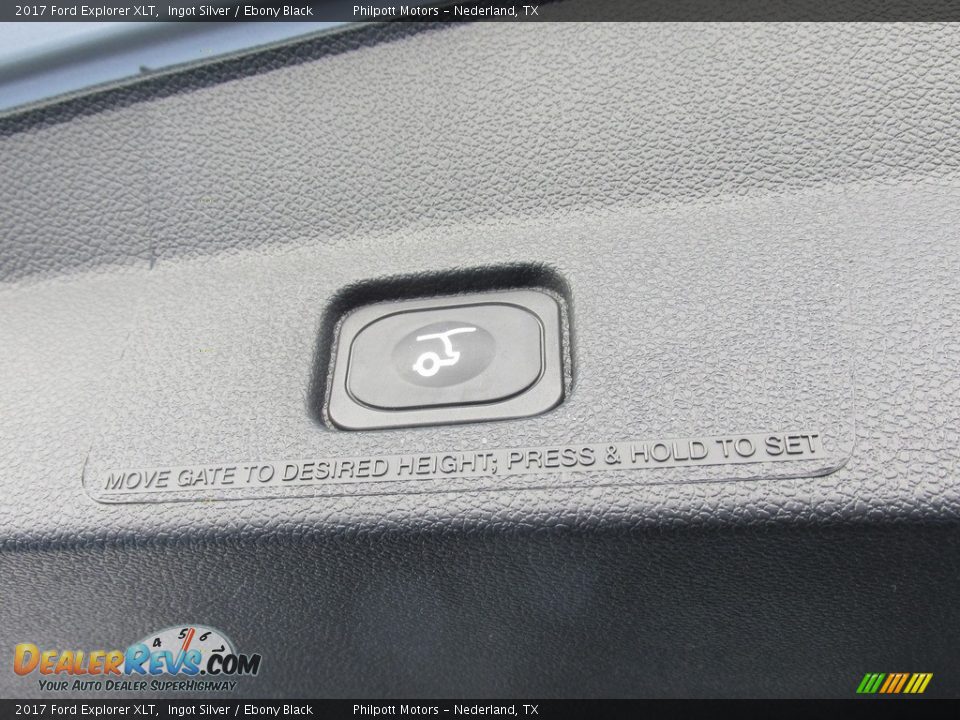 2017 Ford Explorer XLT Ingot Silver / Ebony Black Photo #17