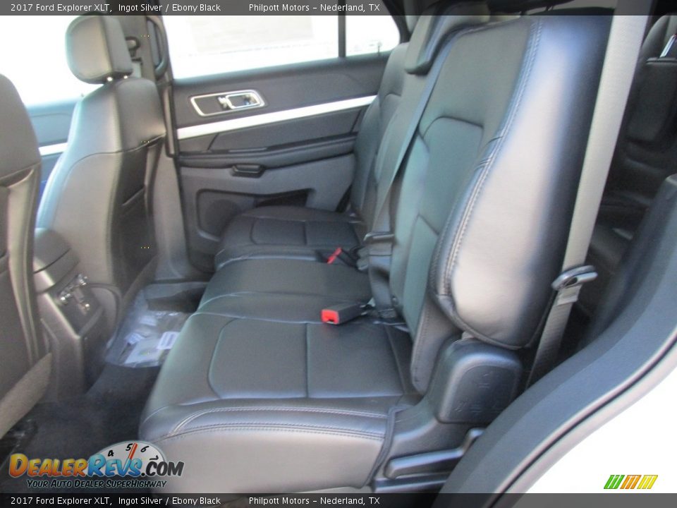 2017 Ford Explorer XLT Ingot Silver / Ebony Black Photo #20