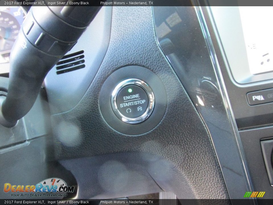 2017 Ford Explorer XLT Ingot Silver / Ebony Black Photo #30