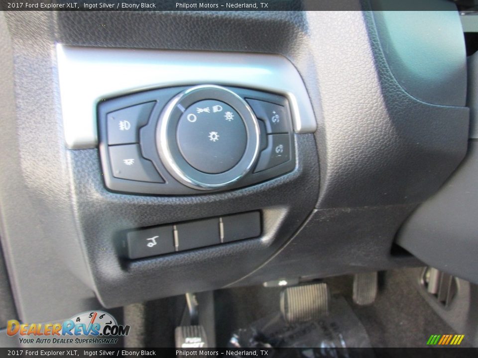 2017 Ford Explorer XLT Ingot Silver / Ebony Black Photo #33