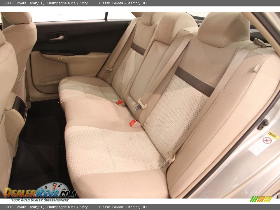 2013 Toyota Camry LE Champagne Mica / Ivory Photo #14