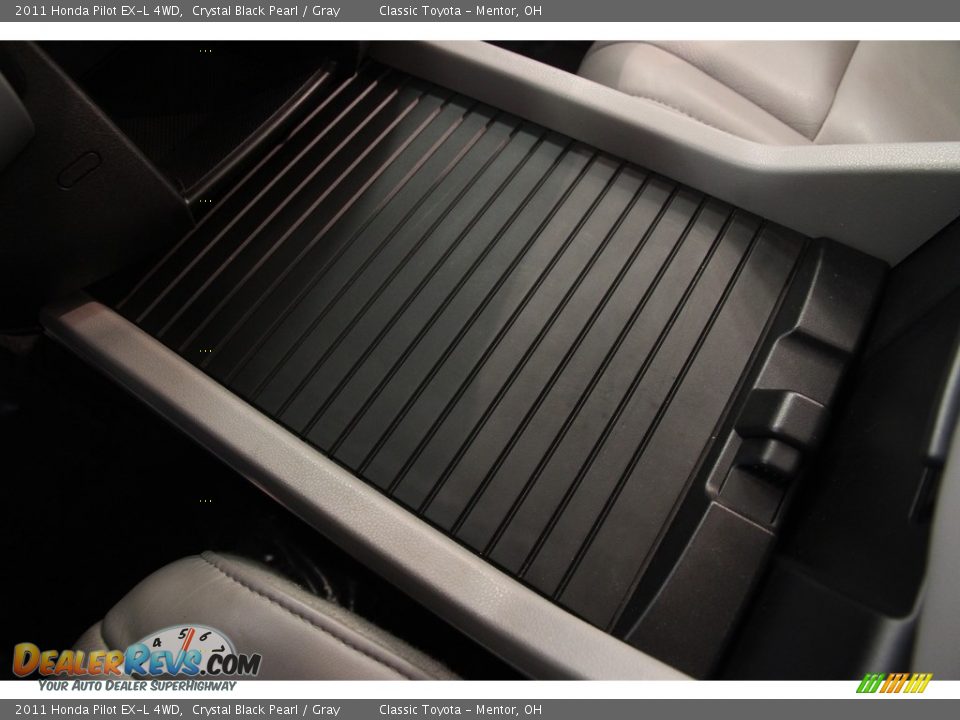2011 Honda Pilot EX-L 4WD Crystal Black Pearl / Gray Photo #11