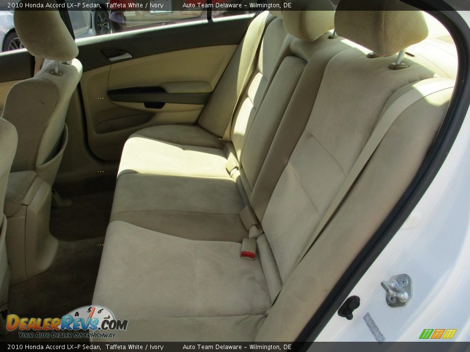 2010 Honda Accord LX-P Sedan Taffeta White / Ivory Photo #22