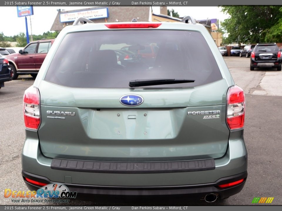 2015 Subaru Forester 2.5i Premium Jasmine Green Metallic / Gray Photo #7