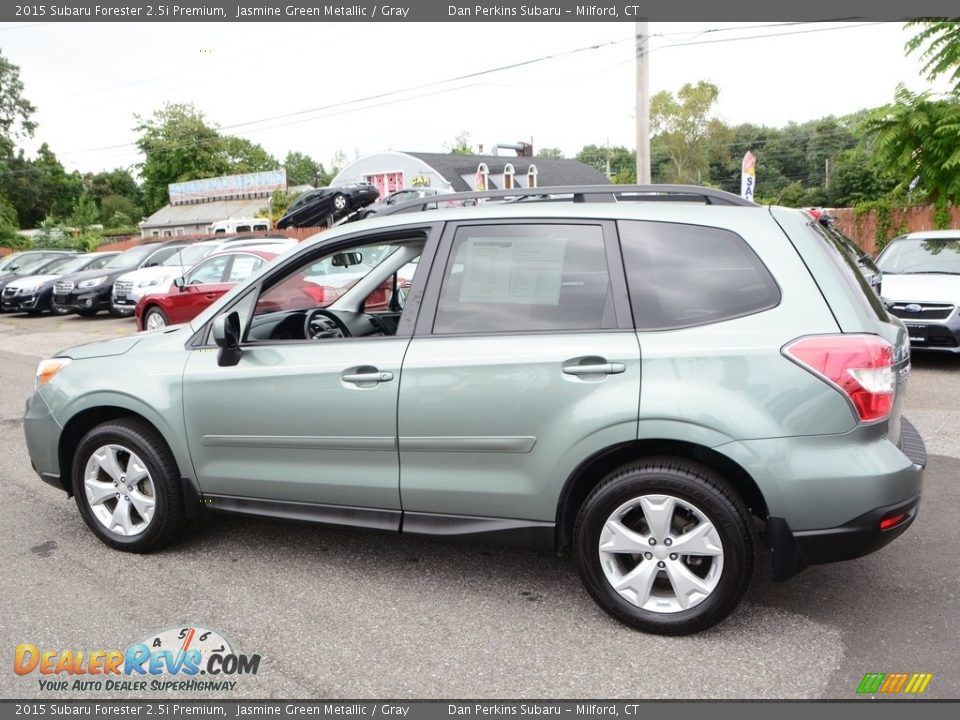 2015 Subaru Forester 2.5i Premium Jasmine Green Metallic / Gray Photo #11
