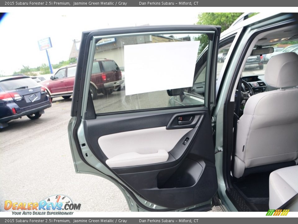 2015 Subaru Forester 2.5i Premium Jasmine Green Metallic / Gray Photo #19