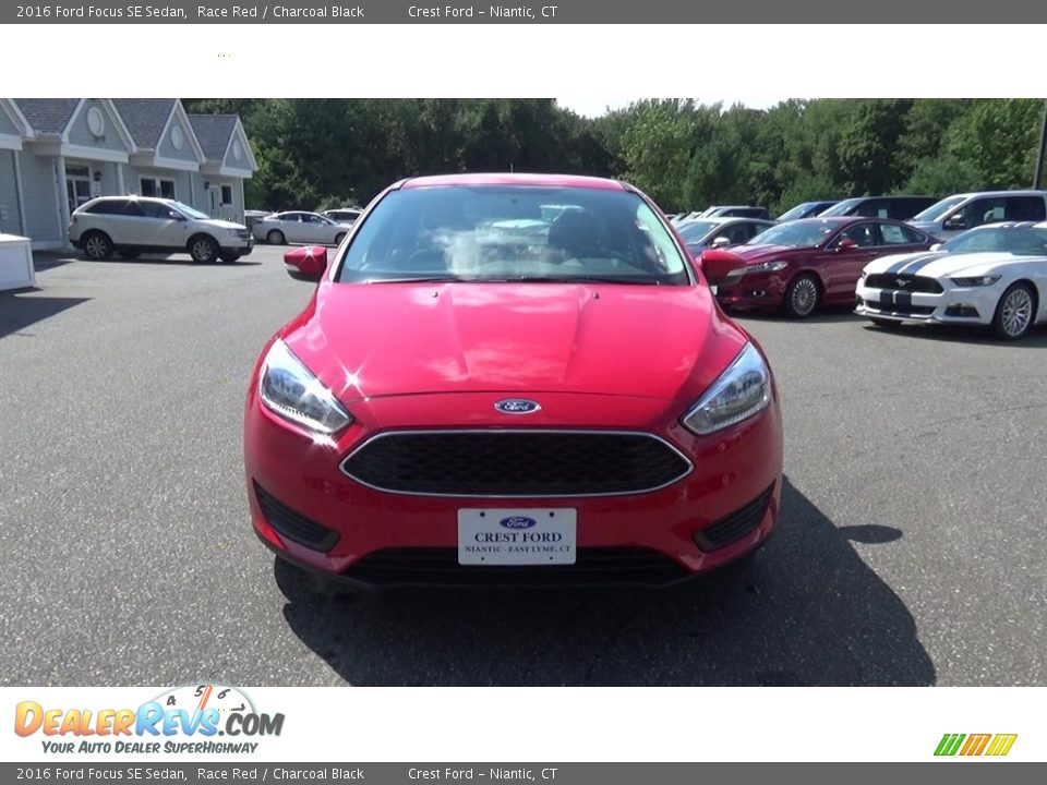 2016 Ford Focus SE Sedan Race Red / Charcoal Black Photo #2