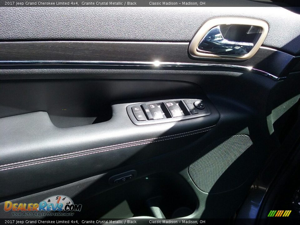 2017 Jeep Grand Cherokee Limited 4x4 Granite Crystal Metallic / Black Photo #2