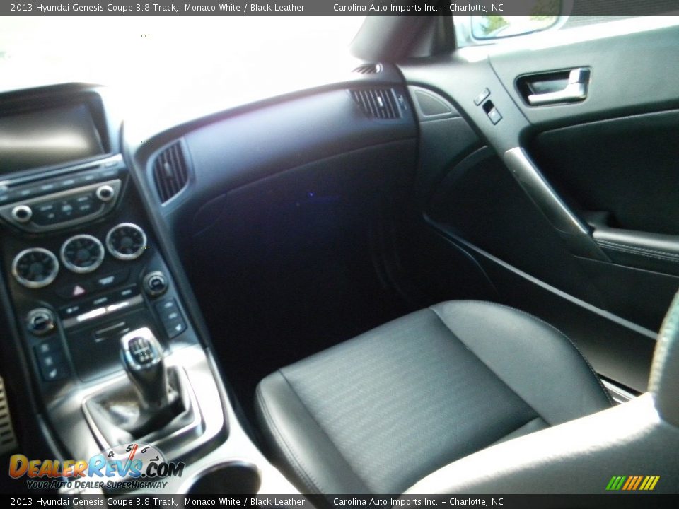 2013 Hyundai Genesis Coupe 3.8 Track Monaco White / Black Leather Photo #14