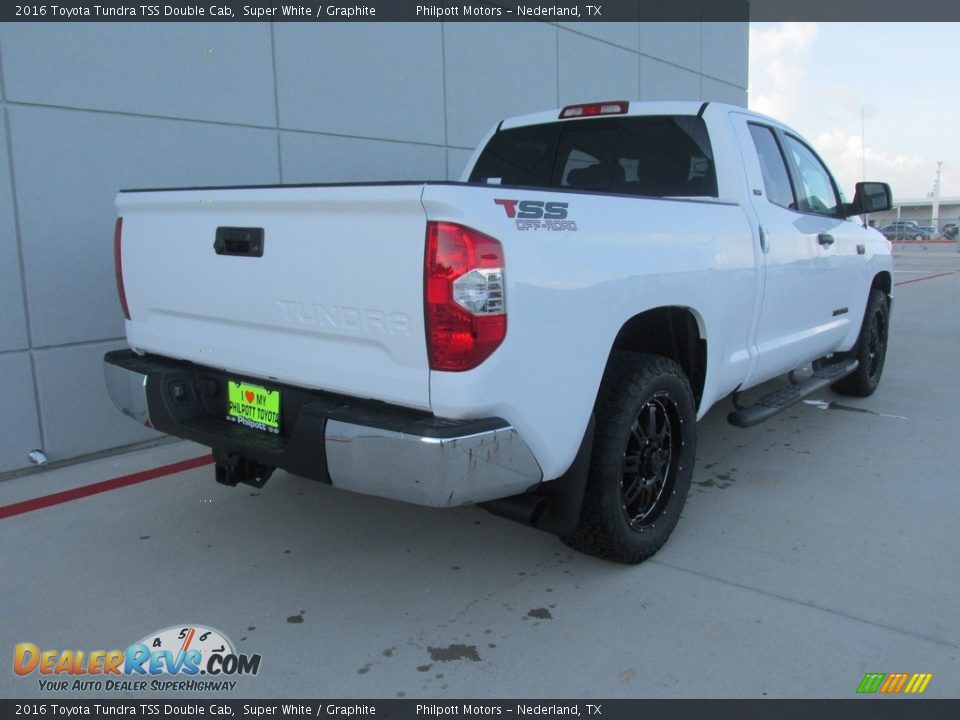 2016 Toyota Tundra TSS Double Cab Super White / Graphite Photo #4