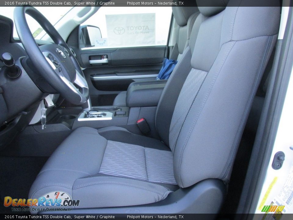 2016 Toyota Tundra TSS Double Cab Super White / Graphite Photo #23