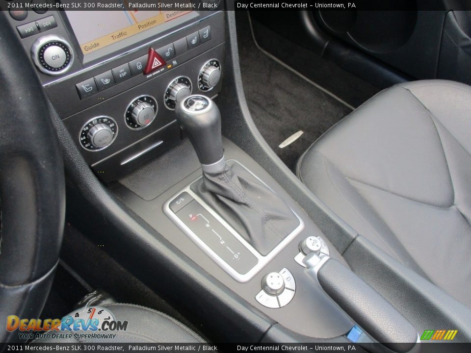 2011 Mercedes-Benz SLK 300 Roadster Palladium Silver Metallic / Black Photo #21