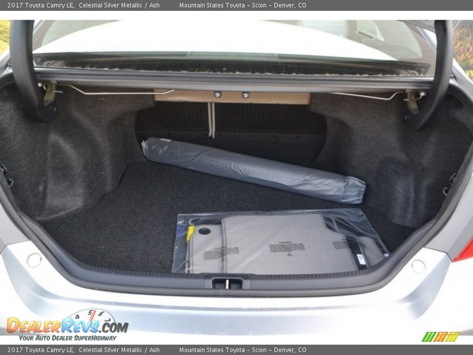 2017 Toyota Camry LE Trunk Photo #8