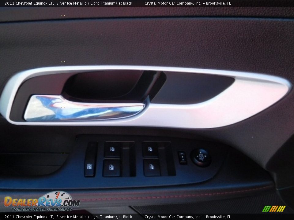2011 Chevrolet Equinox LT Silver Ice Metallic / Light Titanium/Jet Black Photo #18