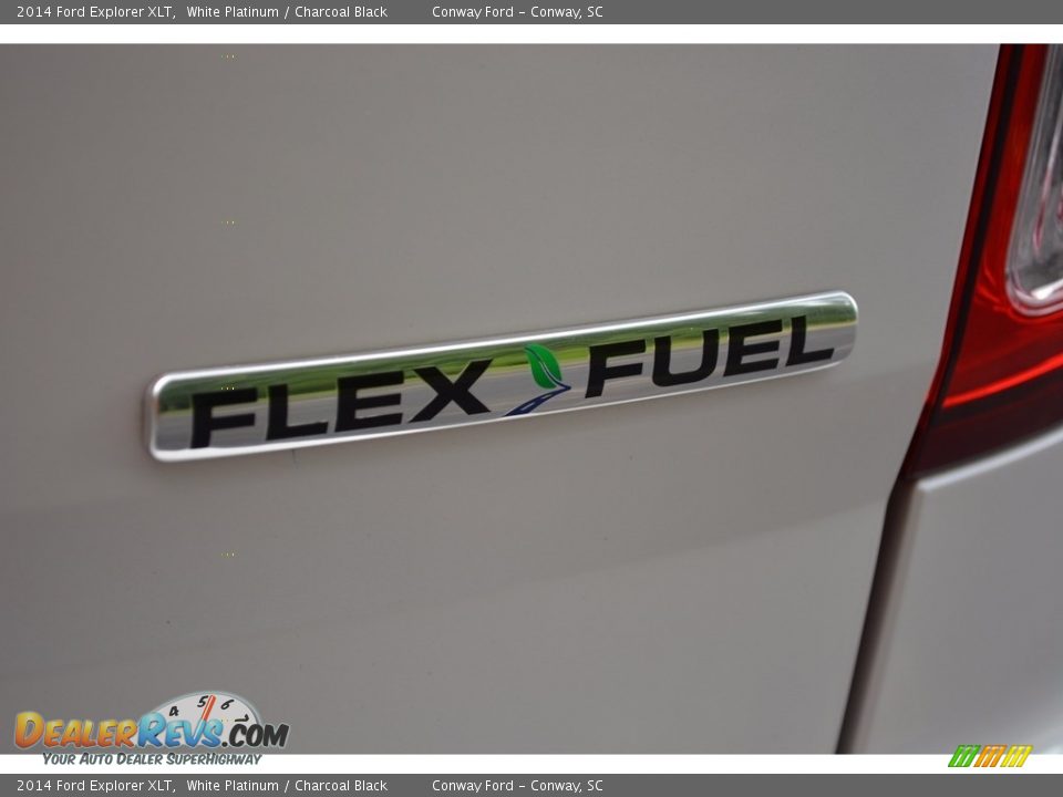 2014 Ford Explorer XLT White Platinum / Charcoal Black Photo #5