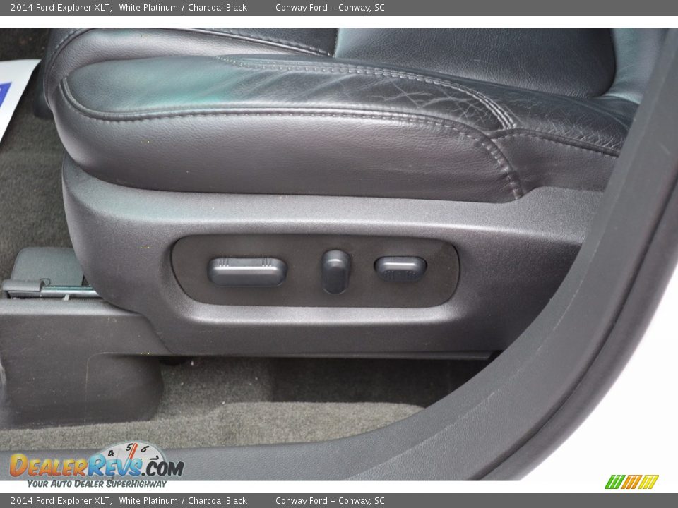 2014 Ford Explorer XLT White Platinum / Charcoal Black Photo #27
