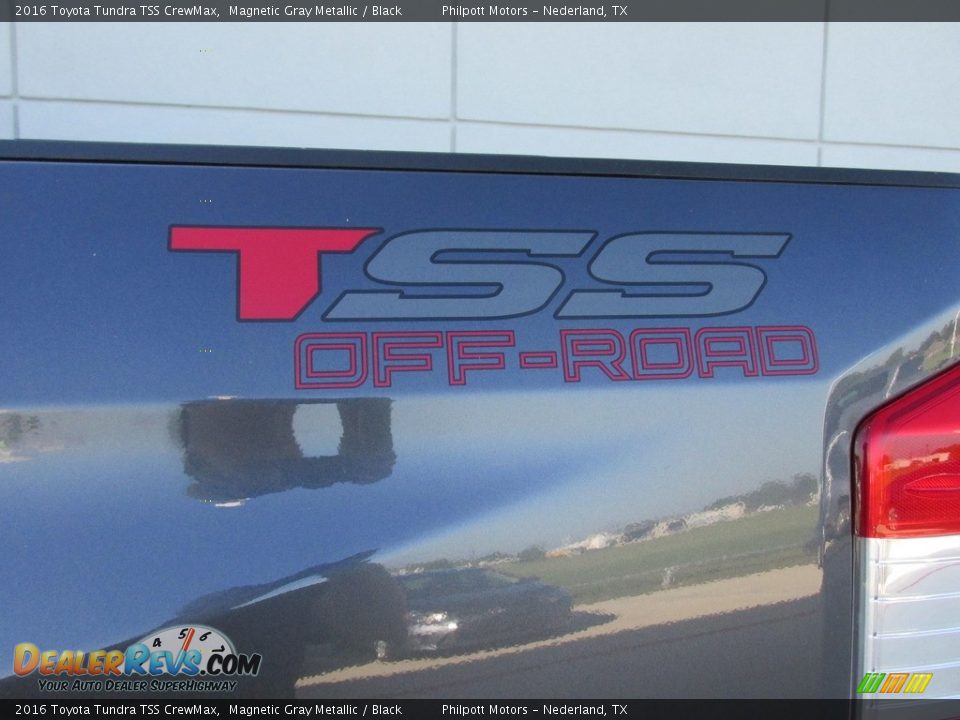 2016 Toyota Tundra TSS CrewMax Logo Photo #17